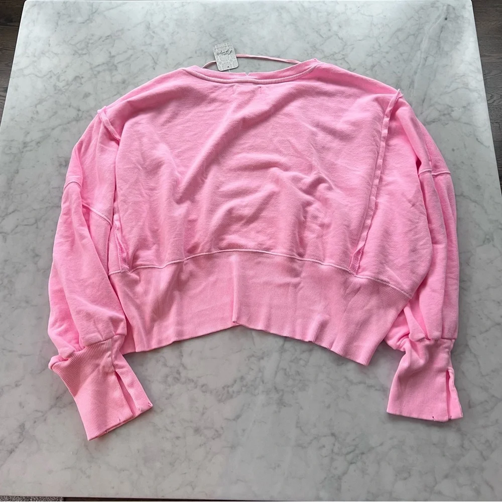 NWT Free People We The Free Camden Cropped Sweatshirt Pink Flame Sz Medium - Picture 12 of 13
